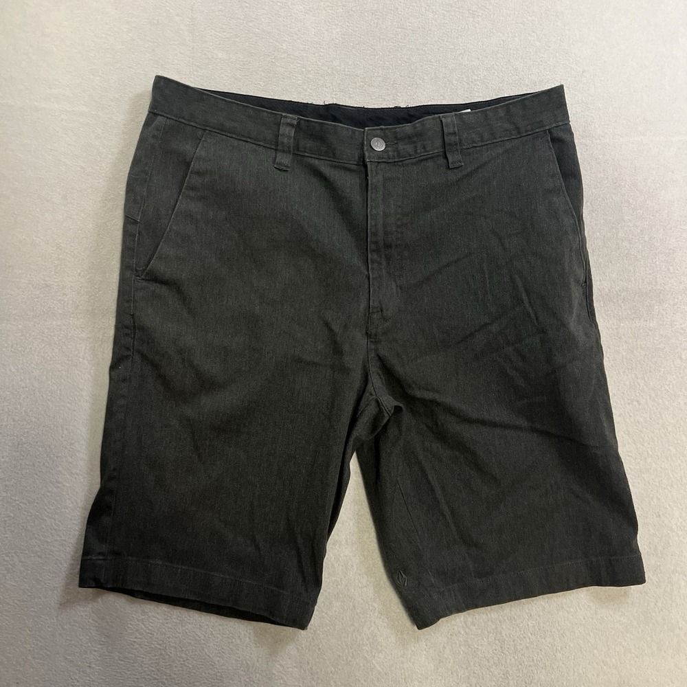 Volcom Chino Shorts Men's Size 36 Gray Skate 10" Inseam Beach Skater